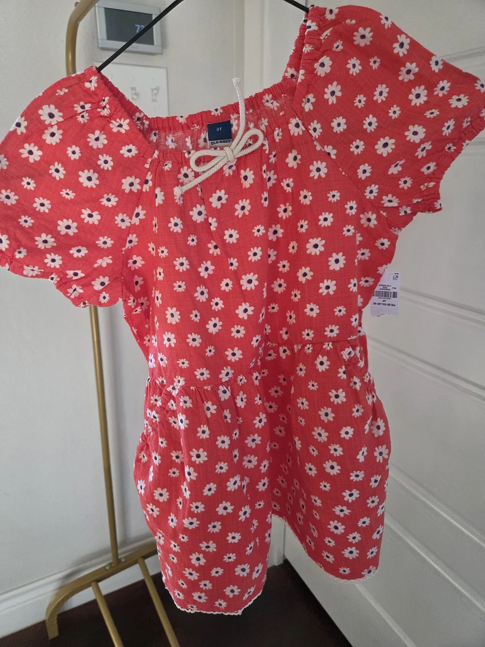Old Navy Red Floral Daisy Dress for Girls - New With Tag - 3t